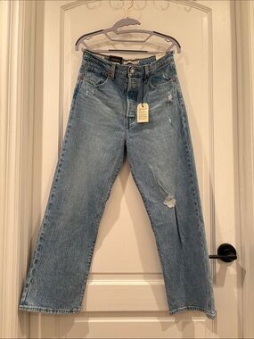 Levi’s Women’s Ribcage Straight Ankle Super High Rise 28 x 27 Blue Denim Jeans